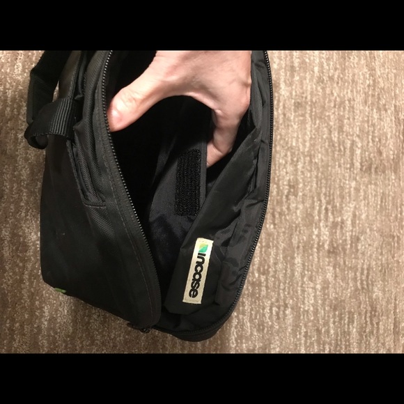 Incase Laptop Case 14” Waterproof Briefcase Bag Adjustable Shoulder Strap bags - Picture 3 of 12